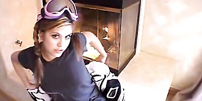 Flirtatious patootie - solo female action - Little Lupe