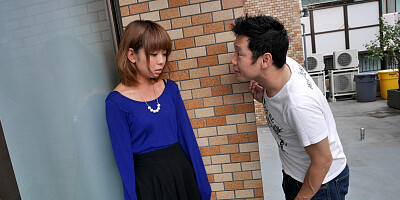 Fu Sazanami is given a challenge to orgasm while outdoors