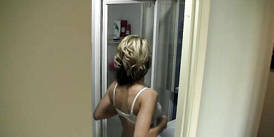 Fingerfucking action with magical lassie from Scandalous GFs