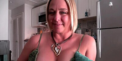 Mom Interviews Daughter's Potential Tinder Date - Brianna Beach - MomComesFirst - Alex Adams