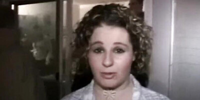 Lovely wooer at amateur scene