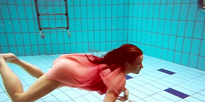 Underwater Show - teen (18+) movie