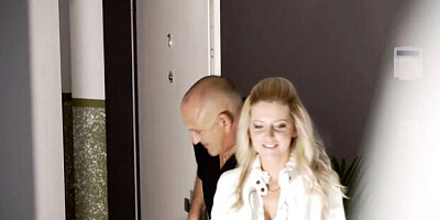 Plastic Bruno Sx and Summer Brooks's old man action