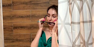 Stepson fucked his stepmom in a hotel room