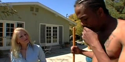 MILF Robin Pachino Gets THICK CAPTURED HARD-ON in the Yard As Hubby Watches