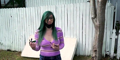 Green-haired waitress banged inside the special bus