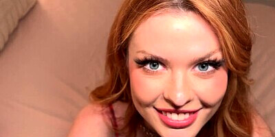 Fucking on the first date in the bar bathroom and swallowing his load