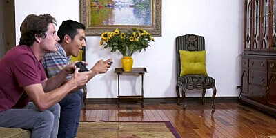 BANGBROS - Bath Time with Big Tits MILF Nicole Aniston (bbc16015)