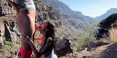 Tinder date with a beauty girl in the mountains ended with a hot fuck