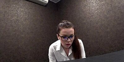 Beautiful secretary pleased angry customer with hot blowjob at reception