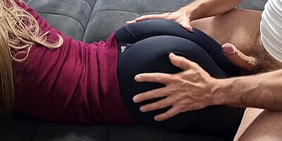 Rubbing on perfect ass and huge cumshot on yoga pants