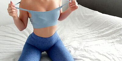 Fit Babe Rips Her Yoga Pants For a Massive Dripping Creampie