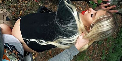 Risky Spontaneous BJ and Fuck in Public Forest
