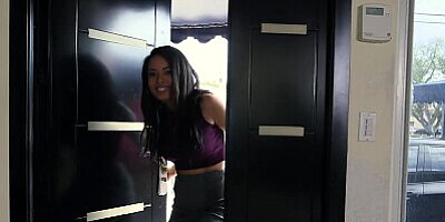 BANGBROS - Curvy Latin Babe Ava Sanchez Twerking Her Big Ass For Jmac