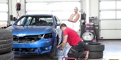 Chloe's rimming movie