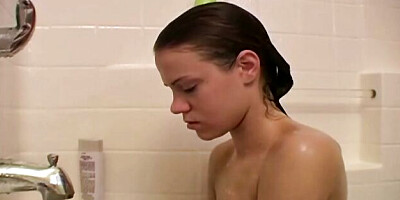 Wet Addison's amateur video