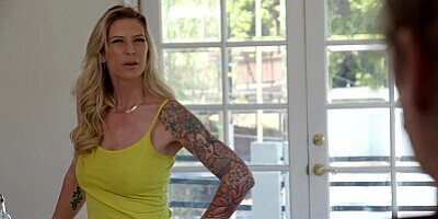 FAMILYXXX - If Dad is Cheating, So Can You Mom! (Brooke Banner)