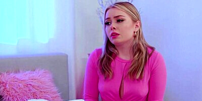 Experienced Escort Kenna James Seduces Shy Girl Haley Spades