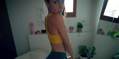 Sex after the Gym, he cums on my bubbly ass and puts back my yoga pants