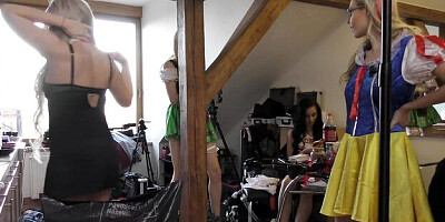 Brunette xxx with promiscuous cutie from Leons TV