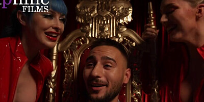 Delphine - Jewels Blu and Kayley Gunner are sex babes that seek to please - XBIZ nominated best sex scene