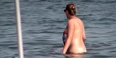 Beautiful body big tits shaved pussy amateur nudist ladies voyeur beach spy cam