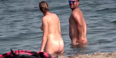Beautiful body big tits shaved pussy amateur nudist ladies voyeur beach spy cam