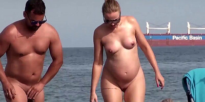 Beautiful body big tits shaved pussy amateur nudist ladies voyeur beach spy cam
