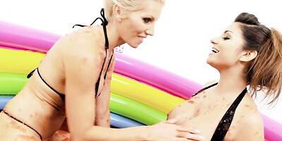 Marvelous Sammy and Krystal's medium size tits porn