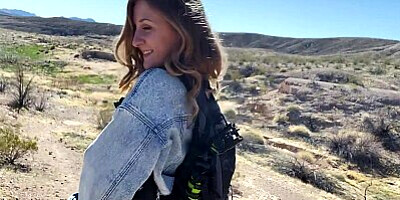 Amateur Adventure Porn - Molly Pills - Lakeside Fucking POV