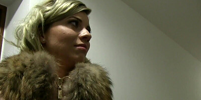 Splendid mom Vicky Love sucks cock and rides it reverse cowgirl style