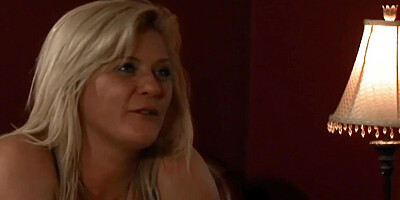 Mature MILF Fucks her Young Lesbian Best Friend