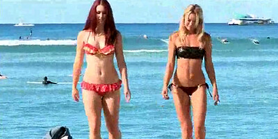 Melody and Lena Porno Hawaii Part II The beach smooching