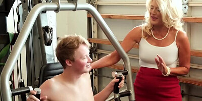 A young dude's cock for Dana Rey's asshole