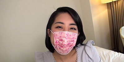 Japanese beauty has sex on the verge of fainting