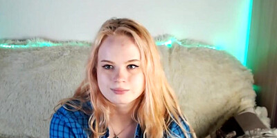 BBW amateur sweetheart reveals her natural tits and moist pussy on camera