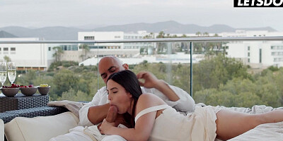 Ariana Van X Sucks & Fucks Her Massive Cock BF On Vacation - WHITEBOXXX