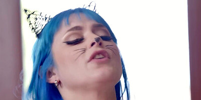 Stepsis Jewels Blu asks, Do you wanna pet my pussy, Stepbro? - S2:E3