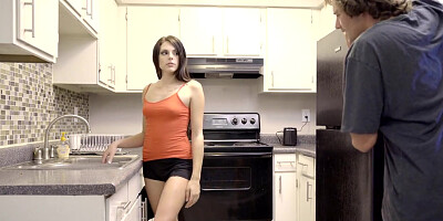 StepSis gets Bro to Cum on her Face and in her Pussy! S1:E4