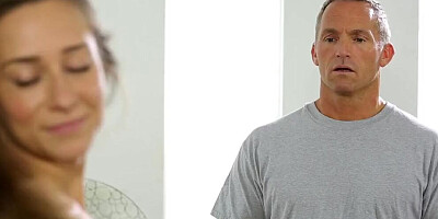 FANTASY MASSAGE - Nerdy Virgin Cassidy Klein Has Her First Fuck And Cum Taste With Mature Masseur