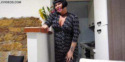 ITALIAN MILF VALENTINE DEMY FUCK VERY HARD ITALIAN YOUNG BOY MAX FELICITAS