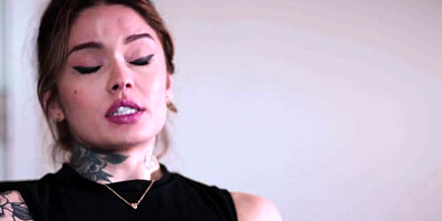 Vanessa Vega is spreading her sexy legs for Alex Jones