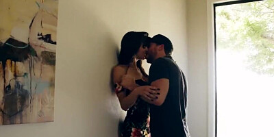 MILF Babe Lexi Luna wants that Cum in her Pussy