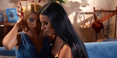 Young and Horny Step Sisters Nelly Kent and Missy Luv Licking and Fingering each other