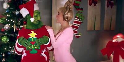 SCREWBOX - The Grinch XXX Parody