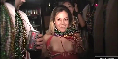 Mardi Gras Slut gets Pussy Eaten Uncensored