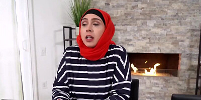 Hijab Hookup - Middle-Eastern Stepmom Suspected Her Husband Is Cheating Fucks Her Stepson As Payback