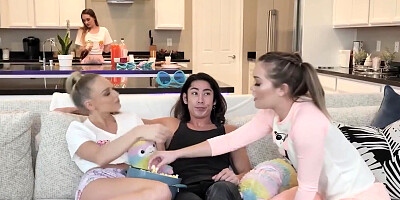 Cute Best Friends Emma Hix, Katie Kush & Sera Ryder Share One Asian Dick During Pajamas Party - BFFS