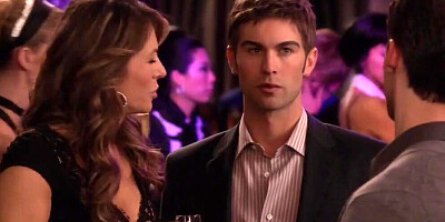 Elizabeth Hurley - Gossip Girl