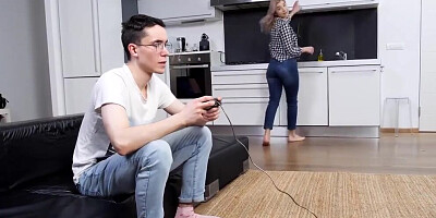 Naughty blonde sits on nerdy guy's cock and rides it nicely